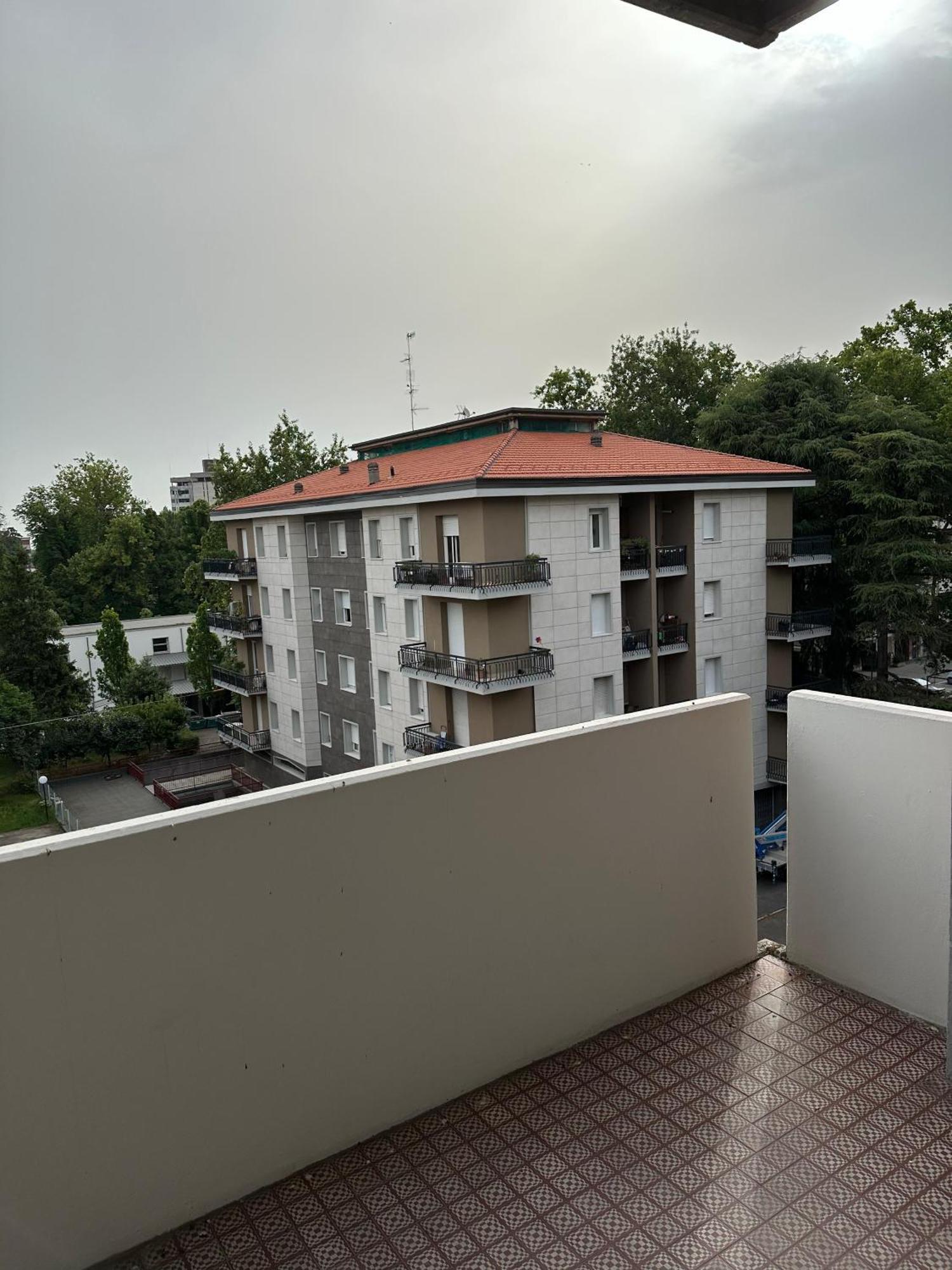 Olimpia House - Camere Accoglienti In Posizione Strategica Reggio nell'Emilia Exterior foto