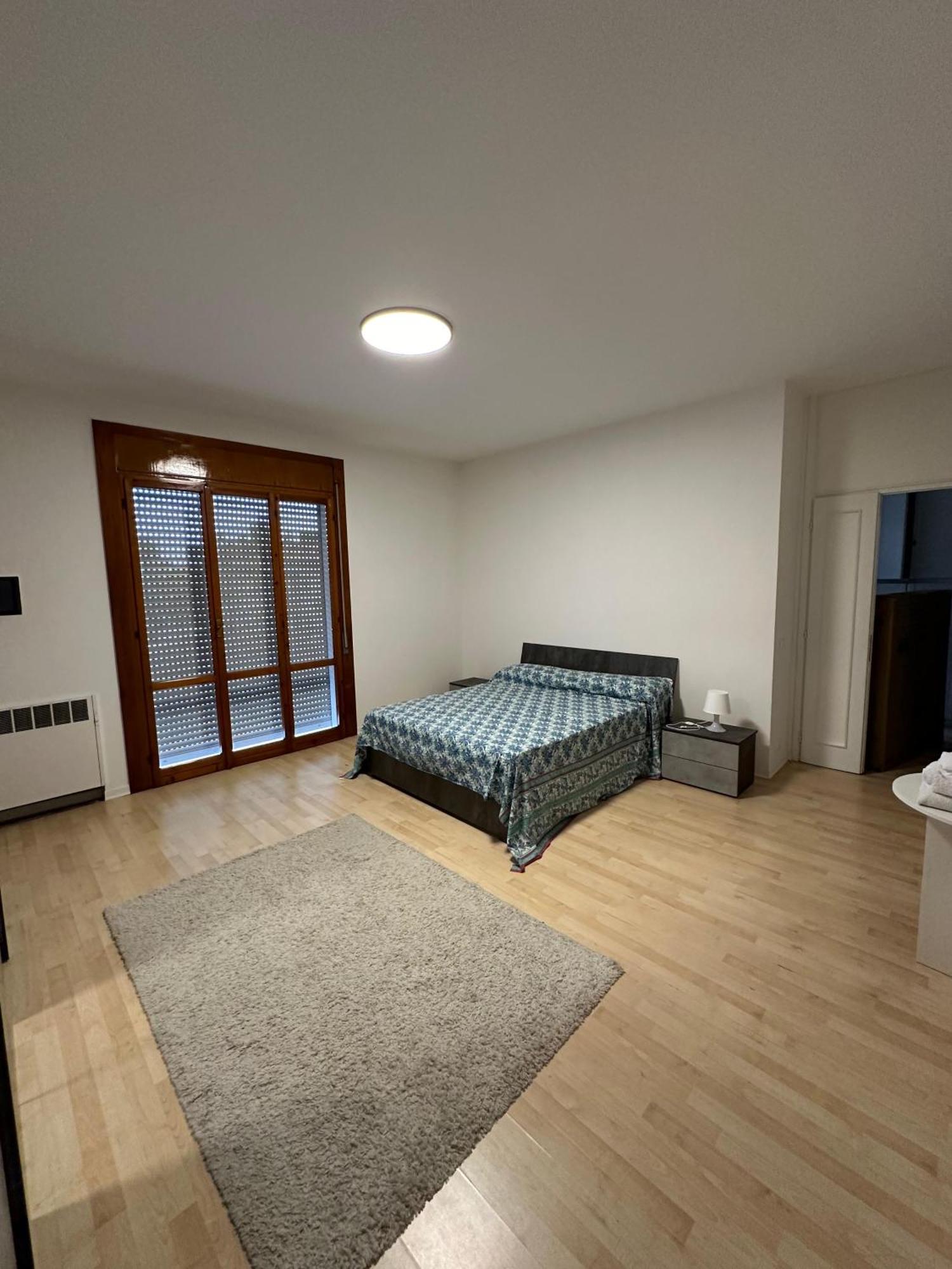 Olimpia House - Camere Accoglienti In Posizione Strategica Reggio nell'Emilia Exterior foto
